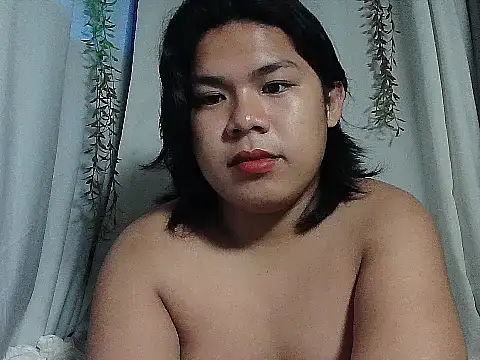 Huntrix2025 online show from March 7, 10:18 pm