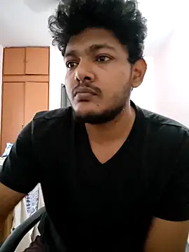 varun69247 online show from May 9, 6:18 am