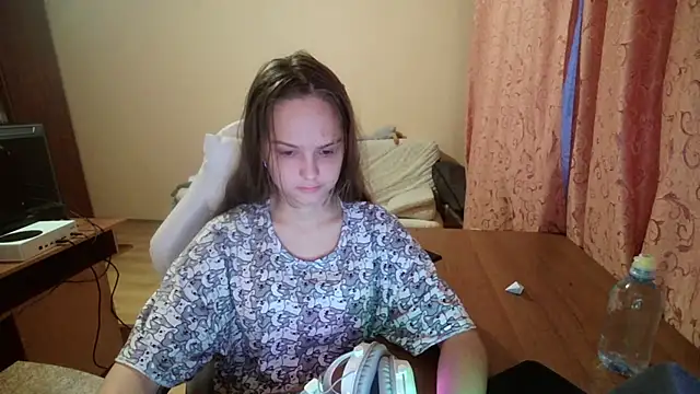 Snapshot of SharybbFace chatting on September 27, 3:06 pm SharybbFace online show from September 27, 3:06 pm