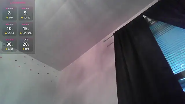 Snapshot of MommyLilith chatting on October 1, 9:54 pm MommyLilith online show from October 1, 9:54 pm
