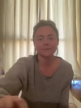 Snapshot of Mia_Winters chatting on March 14, 9:26 am Mia Winters online show from March 14, 9:26 am