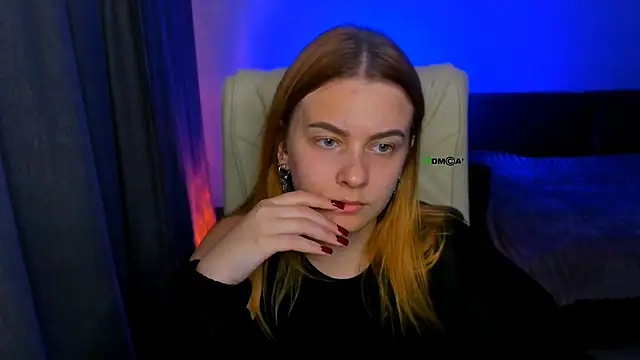 Snapshot of red__dizzy chatting on September 16, 7:26 pm red  dizzy online show from September 16, 7:26 pm