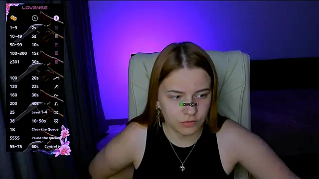 Snapshot of red__dizzy chatting on September 26, 8:13 pm red  dizzy online show from September 26, 8:13 pm