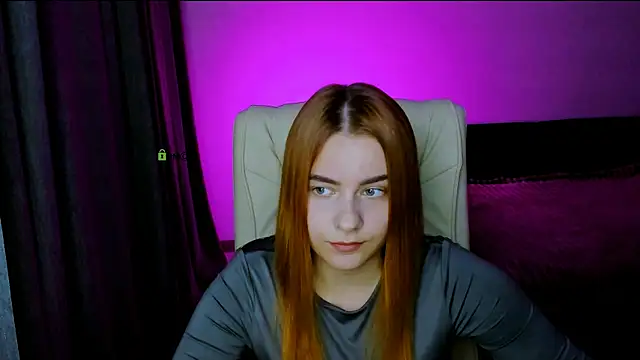 Snapshot of red__dizzy chatting on September 27, 5:51 pm red  dizzy online show from September 27, 5:51 pm