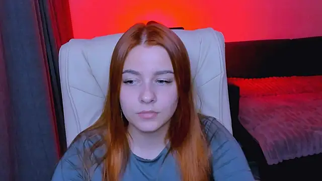 Snapshot of red__dizzy chatting on October 5, 9:34 pm red  dizzy online show from October 5, 9:34 pm