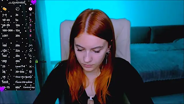 Snapshot of red__dizzy chatting on October 9, 1:31 pm red  dizzy online show from October 9, 1:31 pm