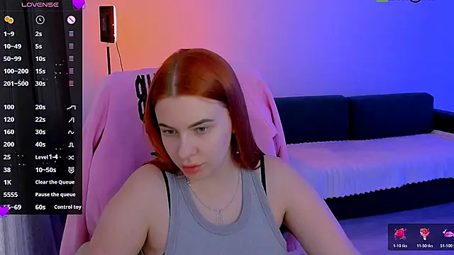 Snapshot of red__dizzy chatting on March 6, 11:17 am red dizzy online show from March 6, 11:17 am