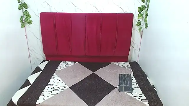 arelysalvarezcm online show from October 22, 12:27 pm