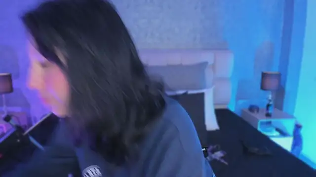 Snapshot of Jensen_hill chatting on October 2, 11:39 am Jensen hill online show from October 2, 11:39 am