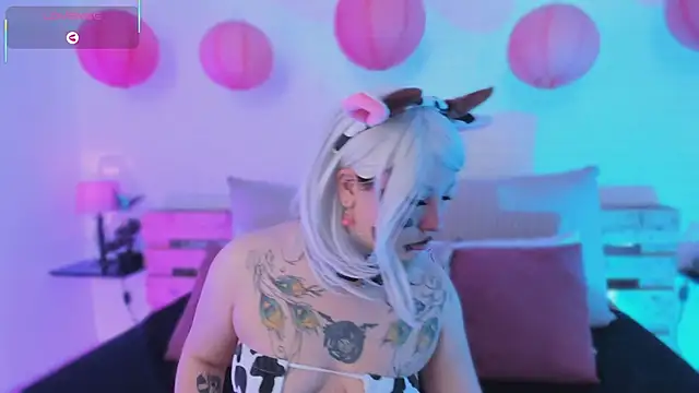 Snapshot of Jensen_hill chatting on October 28, 11:36 am Jensen hill online show from October 28, 11:36 am