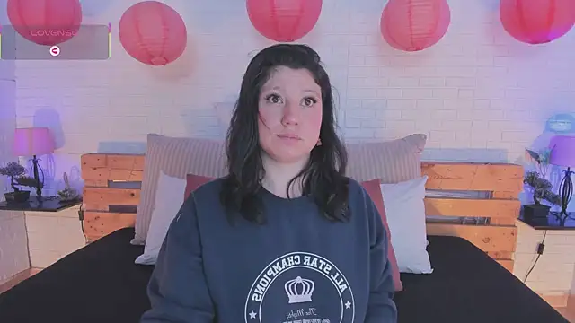 Snapshot of Jensen_hill chatting on November 4, 2:32 am Jensen hill online show from November 4, 2:32 am