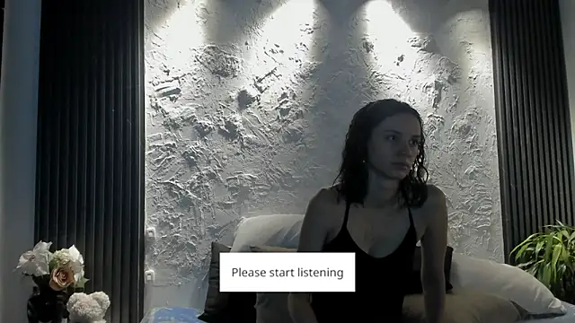 joselin rouse online show from May 14, 12:45 pm