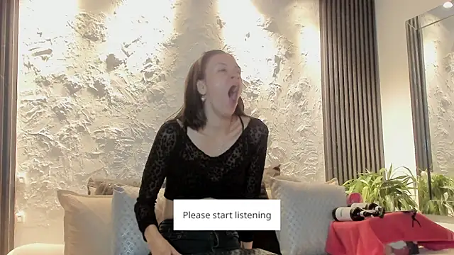 joselin rouse online show from May 16, 12:59 pm