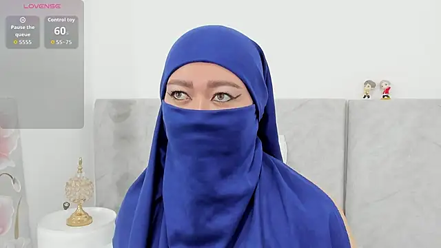 Snapshot of Jadiya_ chatting on October 20, 12:05 pm Jadiya  online show from October 20, 12:05 pm