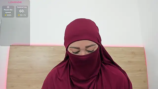 Snapshot of Jadiya_ chatting on October 21, 12:06 pm Jadiya  online show from October 21, 12:06 pm