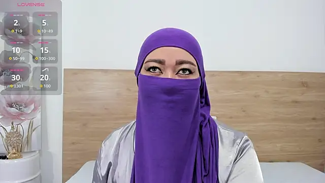 Snapshot of Jadiya_ chatting on October 22, 12:05 pm Jadiya  online show from October 22, 12:05 pm