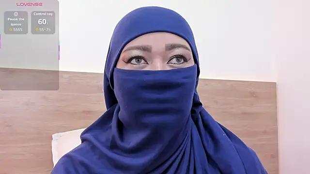 Snapshot of Jadiya_ chatting on October 27, 12:09 pm Jadiya  online show from October 27, 12:09 pm