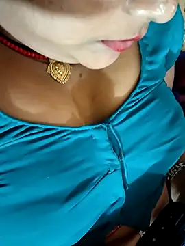 monarani5986 online show from February 1, 4:05 pm