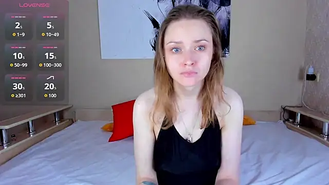 Linda Bryant-Eva online show from October 4, 1:20 pm