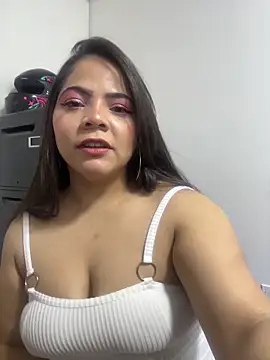 ROUSE SINCLAIR online show from November 14, 8:18 pm