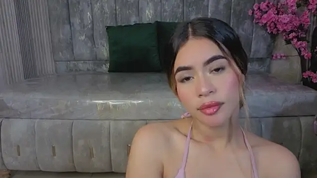 lilith4 s online show from May 16, 1:32 pm