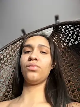 Isabella-Teen online show from October 21, 2:45 am