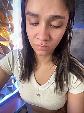 Isabella-Teen online show from October 22, 2:01 am