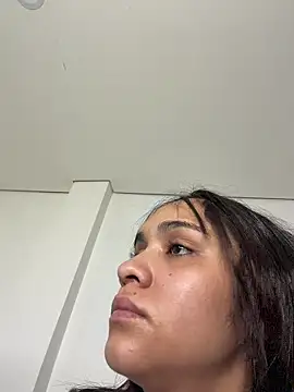 Isabella-Teen online show from January 9, 2:25 am