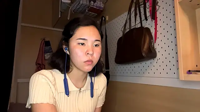 JennyCarpenter online show from May 11, 9:59 am