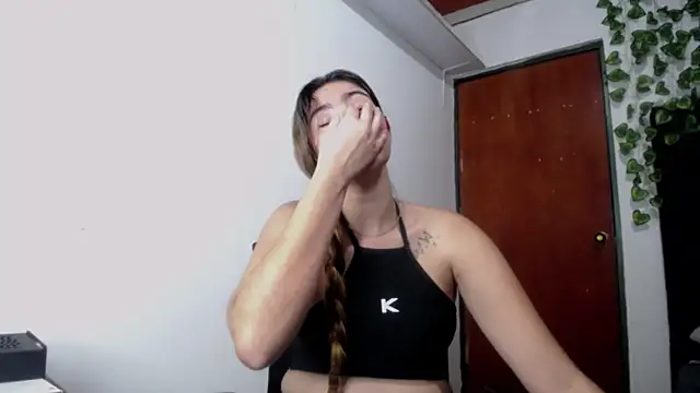 isabel 09 online show from October 14, 3:07 am