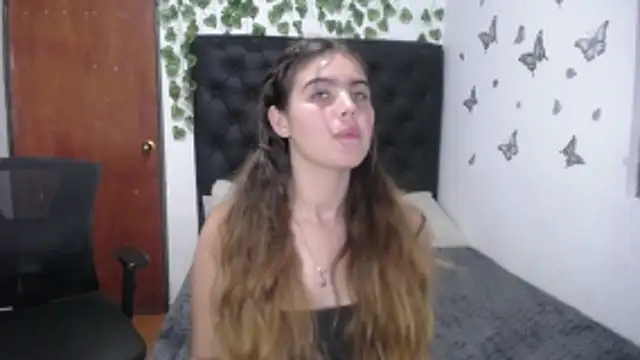 isabel 09 online show from October 30, 4:19 pm