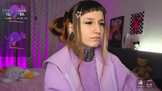 LilithPoison online show from November 8, 7:12 pm