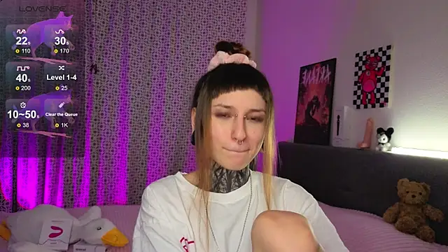 LilithPoison online show from November 12, 6:08 pm