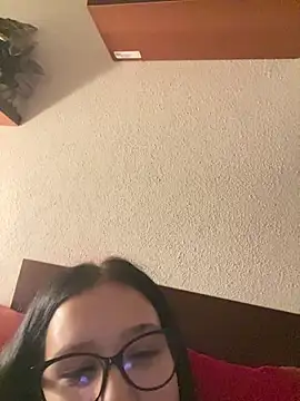 Snapshot of Nina_Blis chatting on February 5, 2:16 am Nina Blis online show from February 5, 2:16 am