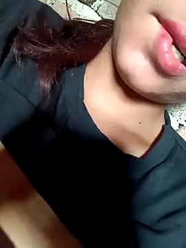 Aaisha-16 online show from May 5, 3:47 am