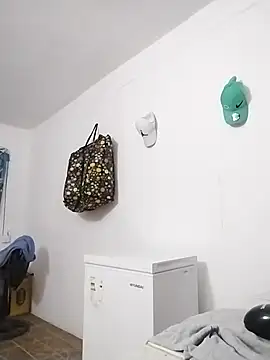 Snapshot of Alex_man23 chatting on November 21, 7:23 pm Alex man23 online show from November 21, 7:23 pm