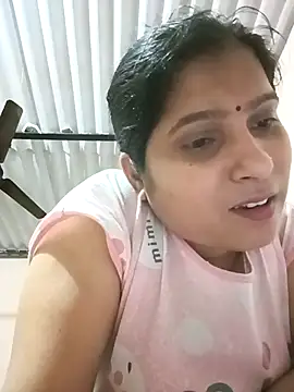 Snapshot of aliya-jaan71 chatting on March 27, 5:01 pm aliya-jaan71 online show from March 27, 5:01 pm