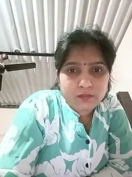 Snapshot of aliya-jaan71 chatting on March 29, 6:19 pm aliya-jaan71 online show from March 29, 6:19 pm