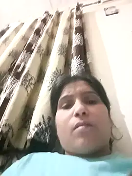 Snapshot of aliya-jaan71 chatting on March 31, 12:16 pm aliya-jaan71 online show from March 31, 12:16 pm