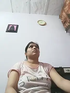 aliya-jaan71 online show from May 12, 2:36 pm