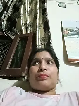aliya-jaan71 online show from May 15, 8:16 pm