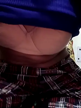 Miss linaa online show from December 23, 7:17 am