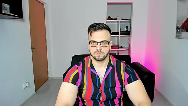 Snapshot of Jace_Thorne chatting on October 29, 6:20 pm Jace Thorne online show from October 29, 6:20 pm