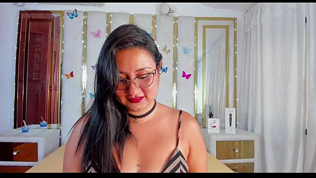 Luna021 1 online show from September 15, 7:47 pm