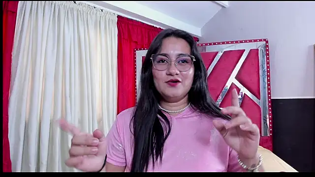 Luna021 1 online show from September 17, 7:37 pm