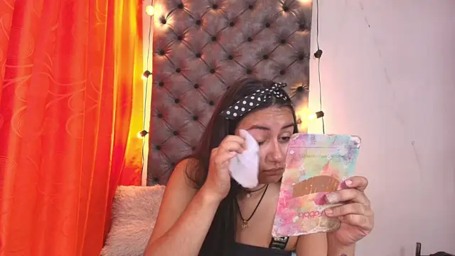 Luna021 1 online show from January 14, 8:14 pm