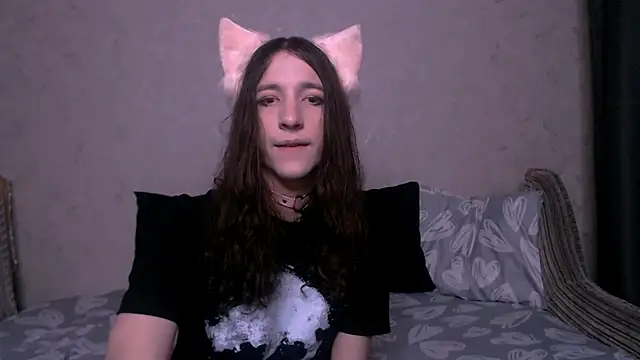 SilverMuse  online show from October 4, 2:20 am