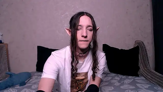 SilverMuse  online show from October 12, 11:59 pm