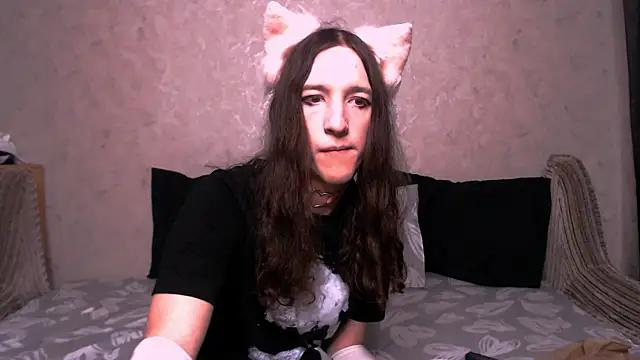 SilverMuse  online show from October 17, 10:34 pm