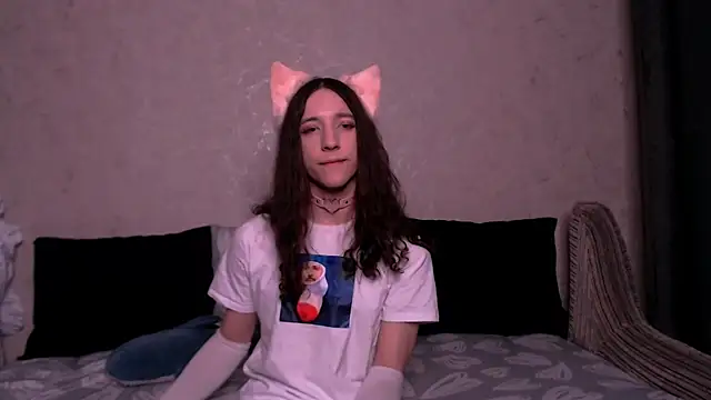 SilverMuse  online show from November 6, 6:42 pm